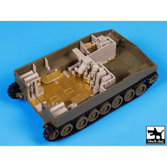 Black Dog T35101 1/35 M 109 A2 interior accessories set for AFV