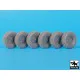 Black Dog T35183 1/35 Australian Land Rover wheels accessories set