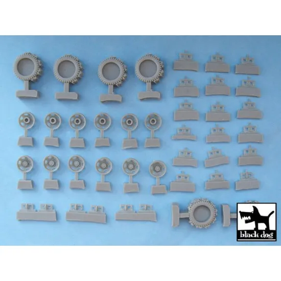 Black Dog T48049 1/48 US 2 1/2 ton Cargo Truck Traction devices for Tamiya 32548, 42 resin parts