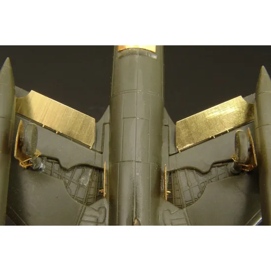 Brengun BRL144032 1/144 Hunter flaps PE parts for Revell kit