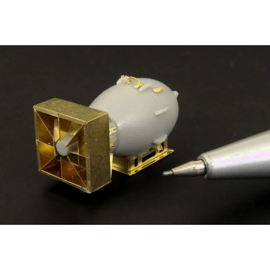 Brengun BRL144079 1/144 Fat Man - A bomb Resin-PE kit of U.S. atomic bomb