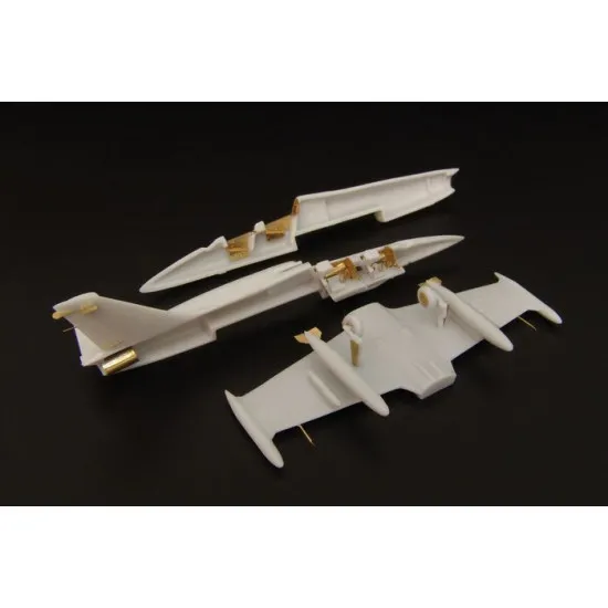 Brengun BRL144130 1/144 L-39 Albatros PE set for ATTACK-Mark I kit