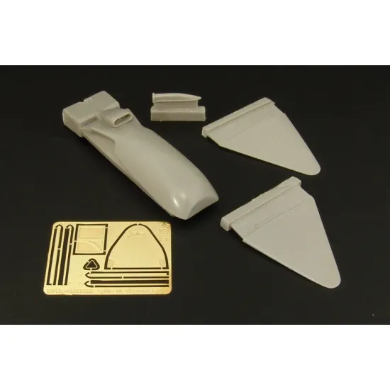 Brengun BRL48002 1/48 Spitfire Mk VII conversion set for Hasegawa kit