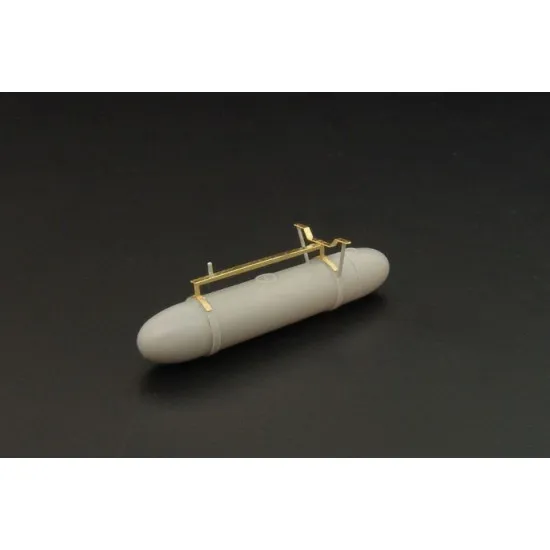 Brengun BRL48068 1/48 50gal cigar UK fuel tank with rack PE resin set of two pcs