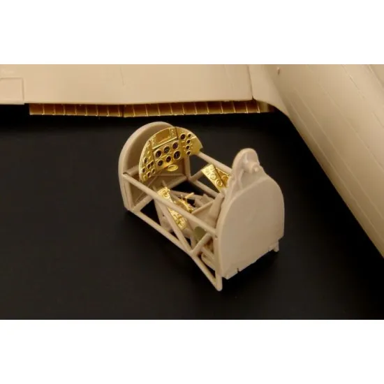 Brengun BRL72062 1/72 Typhoon Car doors (Brengun) PE-resin parts for Brengunkit