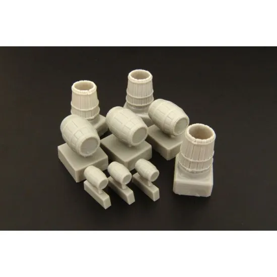 Brengun BRL72082 1/72 Wooden barrels and buckets resin set for diorama