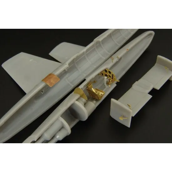 Brengun BRL72136 1/72 Yokosuka MXY7 Ohka model 11 PE set for Brengun kit