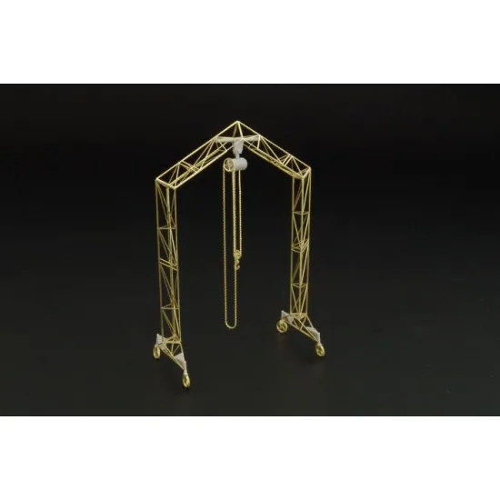 Brengun BRS144003 1/144 German airfield portal crane german WW2 airfield crane