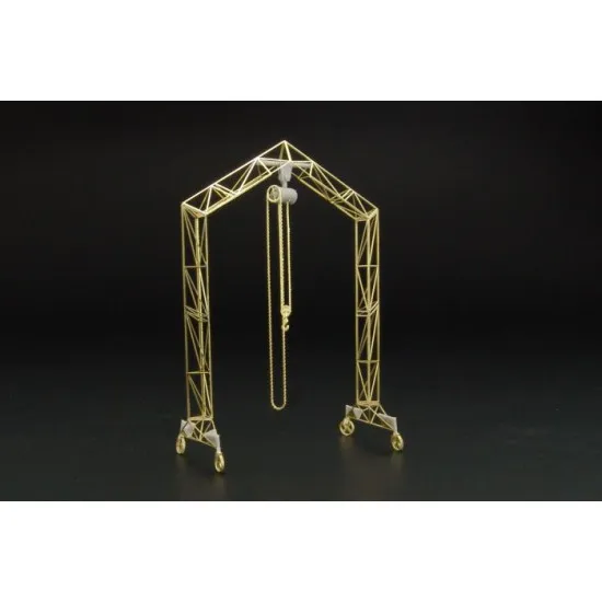 Brengun BRS144003 1/144 German airfield portal crane german WW2 airfield crane