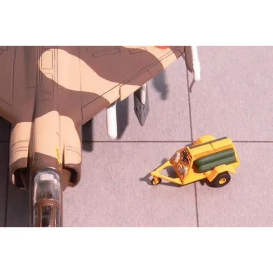 Brengun BRS144008 1/144 US NAVY Oxygen cart (2pcs) US airfield accessories