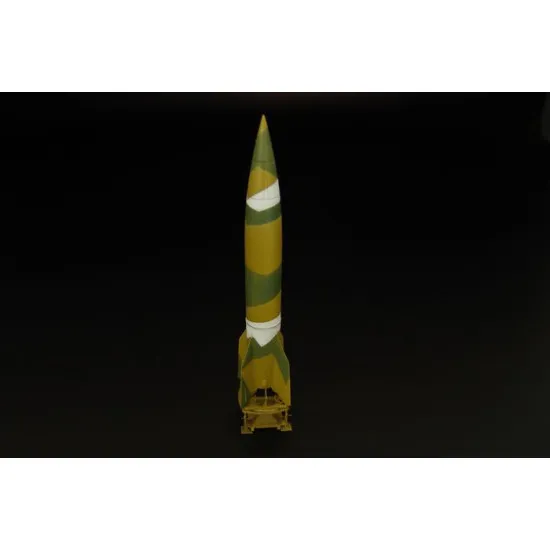 Brengun BRS144035 1/144 German rocket V-2 - A4 resin-PE kit of german missile