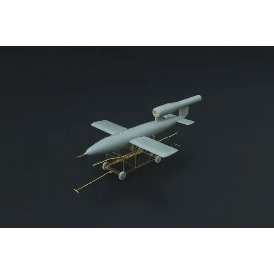Brengun BRS144037 1/144 Fieseler Fi-103 - V-1 resin kit of german missile