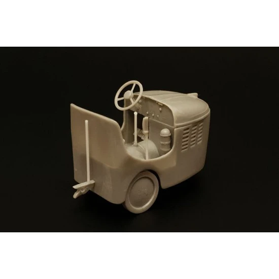 Brengun BRS48014 1/48 UK Clarkat type B resin kit of UK deck tractor