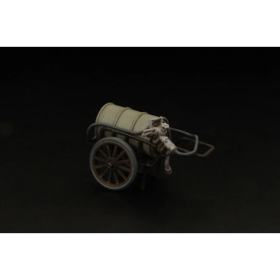 Brengun BRS72012 1/72 Japanese airfield refueling cart resin kit