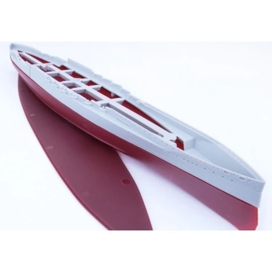 HMS WARSPITE 1915 SCALE MODEL KIT 1/35 TRUMPETER 05780