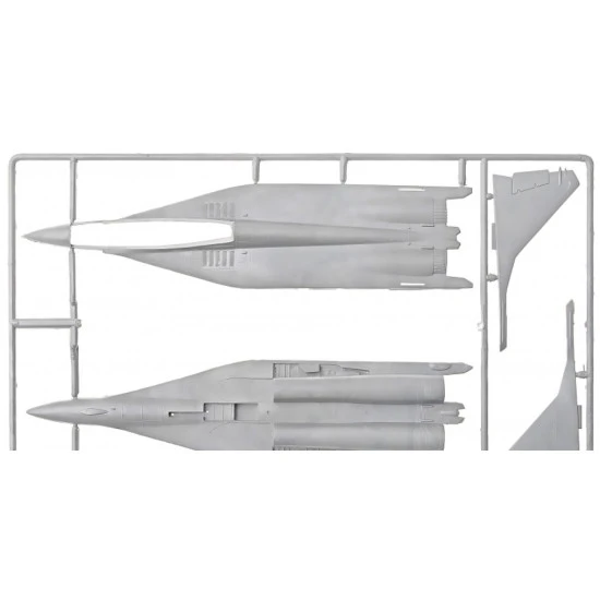 MIG-29 UB SOVIET TRAINING BATTLE FIGHTER SCALE MODEL SET 1/72 KO 7208