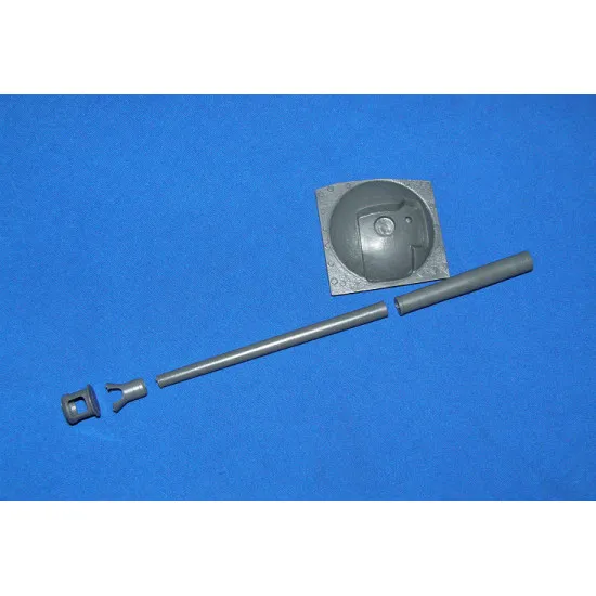 Dnepro Model DM1609 - 1/16, 44M Zrinyi I 75mm L/43 gun Tank Destroyer, WWII