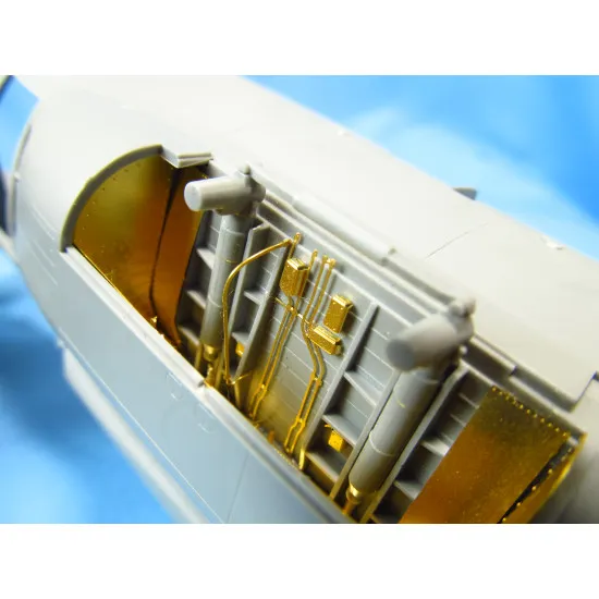 Metallic Details MD7219 - 1/72 - C-130. Wheel bays (Zvezda) scale model kit