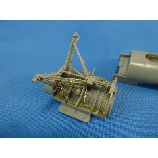 Metallic Details MD4847 - 1/48 - F-16. Landing bay (Tamiya) scale model kit