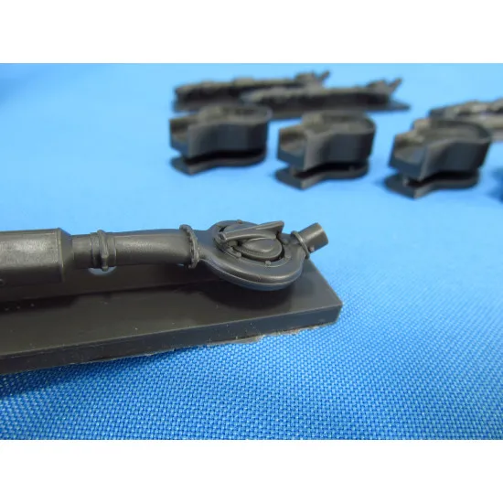 Metallic Details MDR3205 - 1/32 B-24. Turbochargers (HobbyBoss) scale model kit Metallic Details MDR3205 - 1/32 B-24. Turbochargers (HobbyBoss) scale model kit