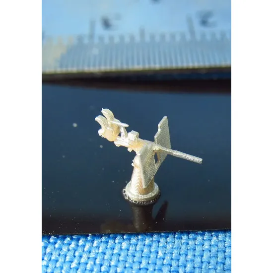 Metallic Details MDR35002 - 1/350 Oerlikon hydraulic mount gun 20 mm