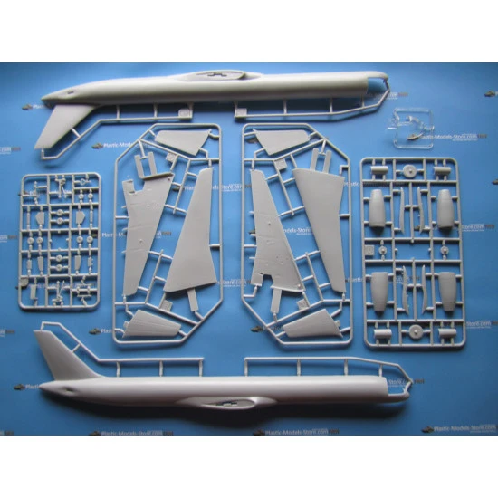 B-753 Medium range airliner 1/144 Eastern Express 14426