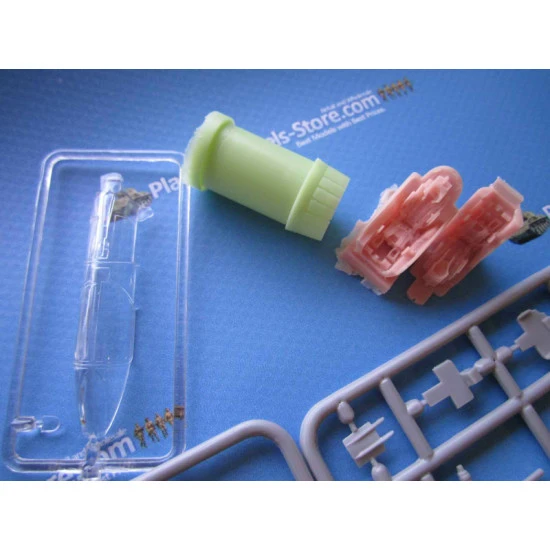 Mikoyan MiG-23UB training aircraft 1/72 Art Models 7210