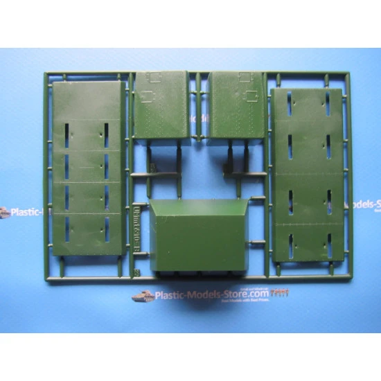 Armored locomotive OV of type OB-3 WWII 1/72 UMmT 610