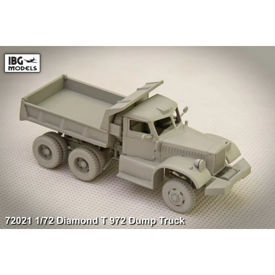 DIAMOND T 972 Dump Truck 1/72 IBG MODELS 72021