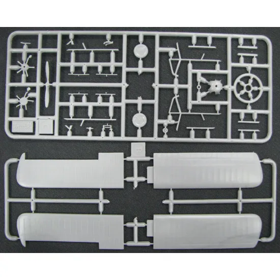 AIR-6 light civil aircraft 1/72 AMODEL AMO72306
