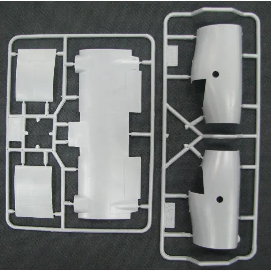 Antonov An-30 'Clank' Soviet aerial cartography aircraft 1/72 Amodel 72103