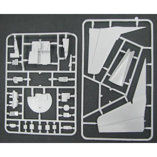 Antonov An-30 'Clank' Soviet aerial cartography aircraft 1/72 Amodel 72103