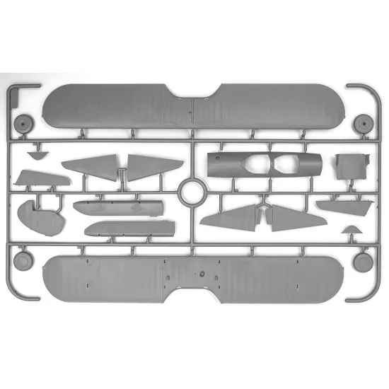 ICM 32039 1/32 WWII biplanes Bucker Bu 131D, DH.82A Tiger Moth, Stearman PT-17