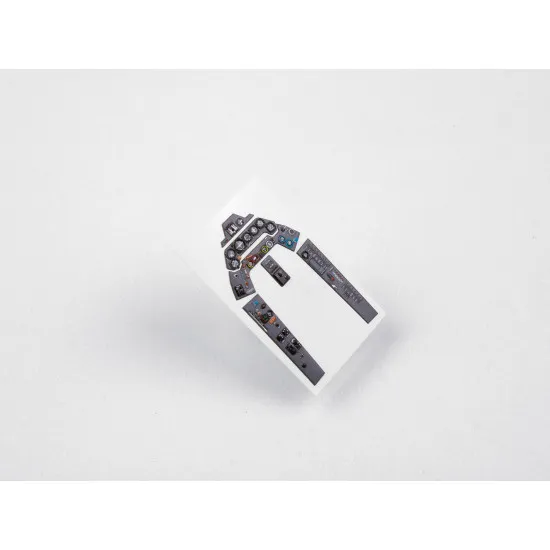 Red Fox Qs-32094 1/32 Focke Wulf Fw 190a-8 3d Acrylic Instrument Panel Hasegawa