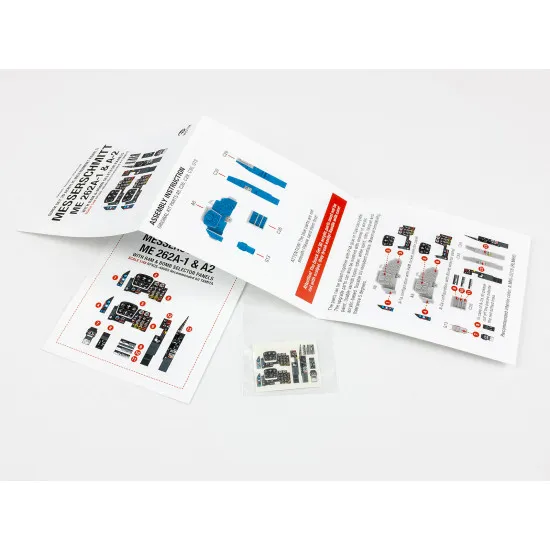 Red Fox Qs-48065 1/48 Messerschmitt Me 262a-1/A-2 With R4m And Bomb Selector 3d Acrylic Panel