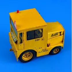 Aerobonus 320050 1/32 United Tractor Gc-340-4 A9 Cab-lpg Resin Kit