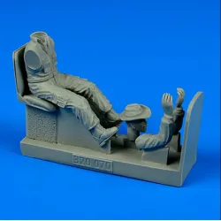 Aerobonus 320070 1/32 Usaf/Us Army Tow Tractor Driver Resin Kit