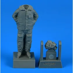 Aerobonus 320187 1/32 Russian Modern Mechanic Resin Kit