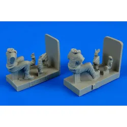 Aerobonus 480153 1/48 Wwii Raf Pilots For Bedford Mwd