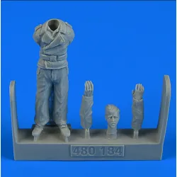 Aerobonus 480184 1/48 German Wwii Tank Crew Trooper B Resin Kit