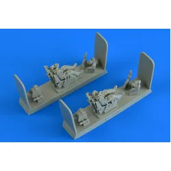 Aerobonus 480217 1/48 Modern Soviet Fighter Pilot And Operator With Ej Seat For Mig-31 Foxhound