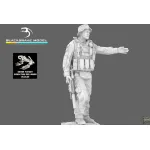 Black Snake Marcus 1/35 Navy Seals Operator Marcus Lutrel Resin Figure Kit