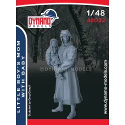 Dynamo Models 48032 1/48 Little Moms Boy With Baby 3d Printed Resin Kit