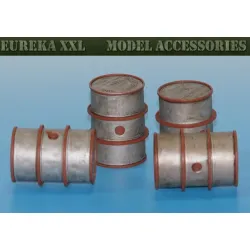 Eureka E-012 1/35 German 200 L Fuel Drums Set 2 4 Pcs Resin