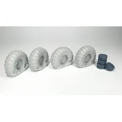 Pimp My Miniatures Afvs35-246 1/35 Btr-80 / Btr-80a Apc Road Wheels Flat Tires Right Side For Trumpeter