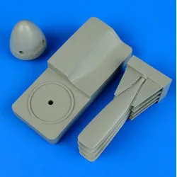 Quickboost 32144 1/32 P-51d/K Mustang Propeller With Tool Accessories For Aircraft