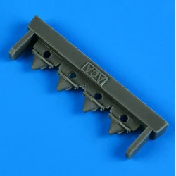 Quickboost 32305 1/32 F-16cg-cj Remove Before Flight Covers For Academy