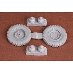 Sbs 35046 1/35 Sd.kfz 11 / 251 Front Wheel Set Regular Pattern Sagged