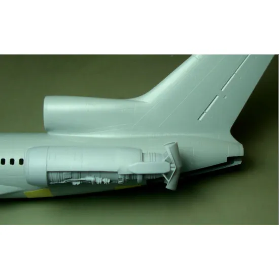Laci 144010 1/144 D30-ku154 Tu-154m Engines 2pcs For Zvezda Kit Laci 144010 1/144 D30-ku154 Tu-154m Engines 2pcs For Zvezda Kit
