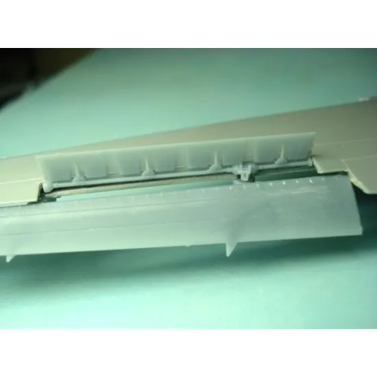 Laci 144092 1/144 Boeing 767 Landing Flaps For Zvezda Kit Resin Laci 144092 1/144 Boeing 767 Landing Flaps For Zvezda Kit Resin